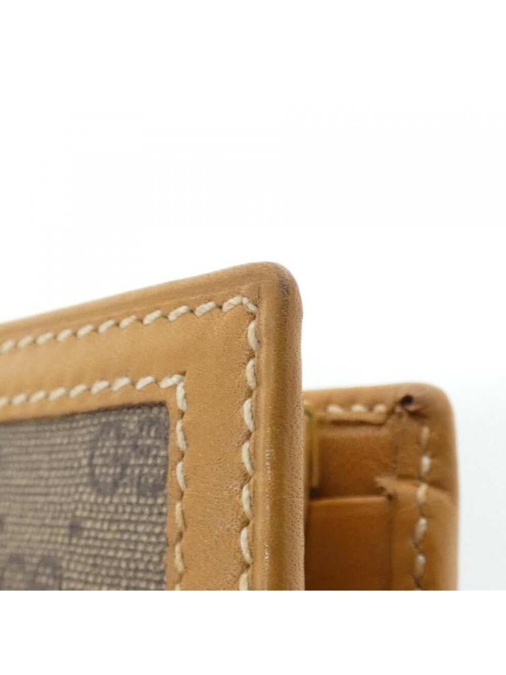 Gucci Vintage 035 904 Wallet - Picture 4 of 10